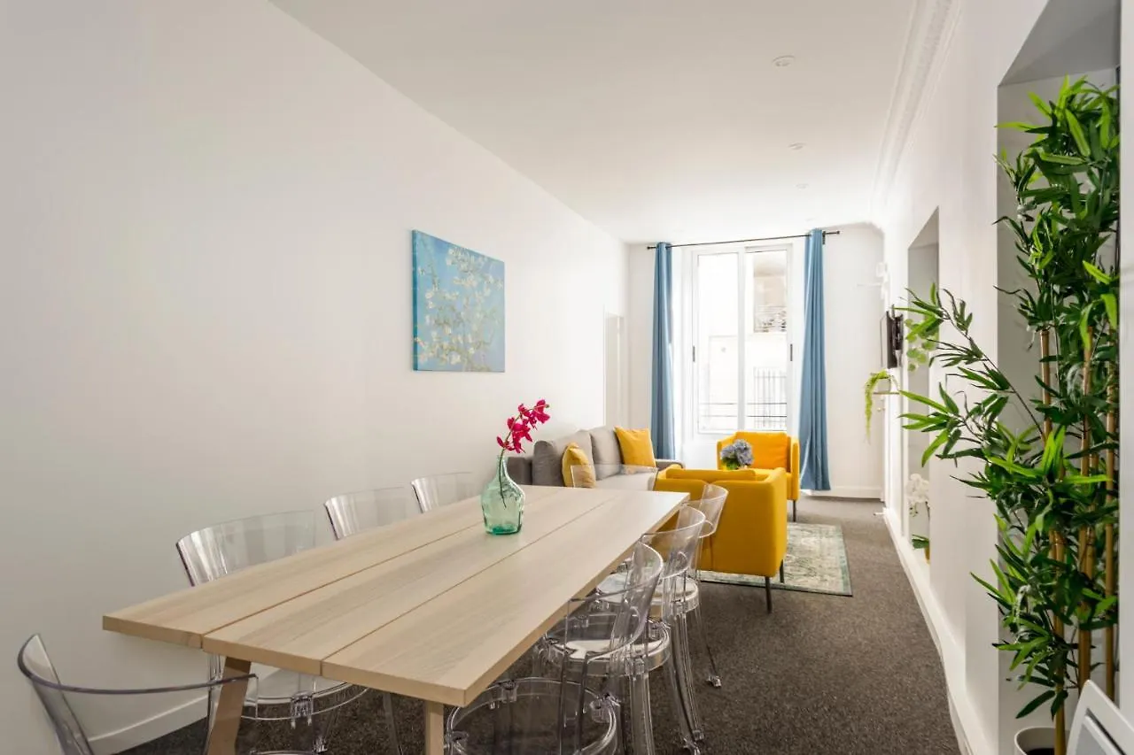 Cozy Apartment - Marais - Saint Denis II Paris France
