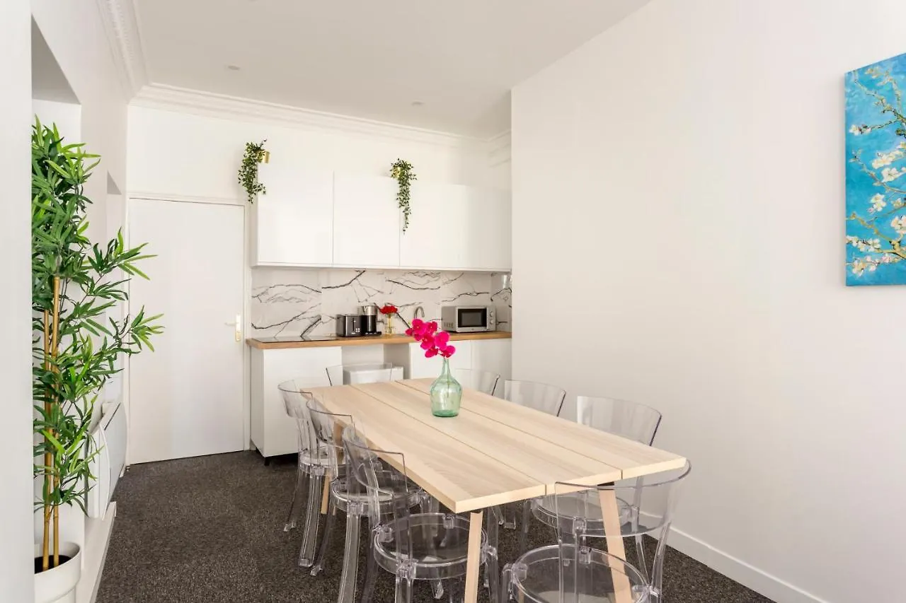 Cozy Apartment - Marais - Saint Denis II Paris France