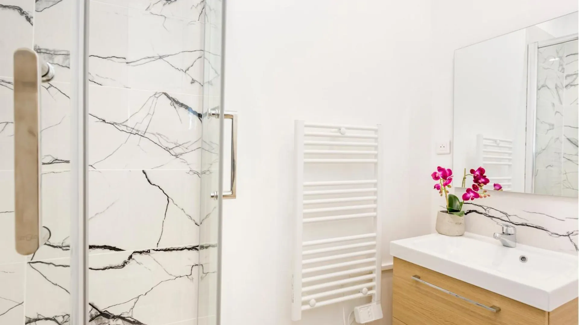 Cozy Apartment - Marais - Saint Denis II Paris France